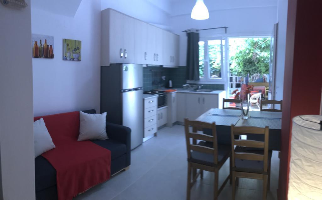 Mirtos Apartments Exterior photo
